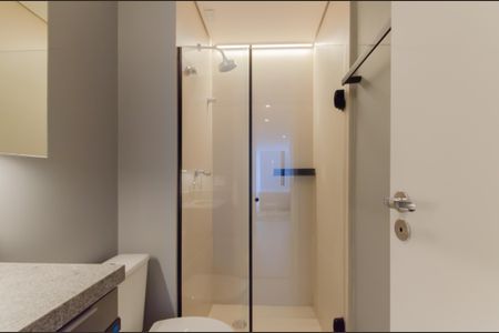 Banheiro de apartamento para alugar com 1 quarto, 43m² em Vila Mariana, São Paulo