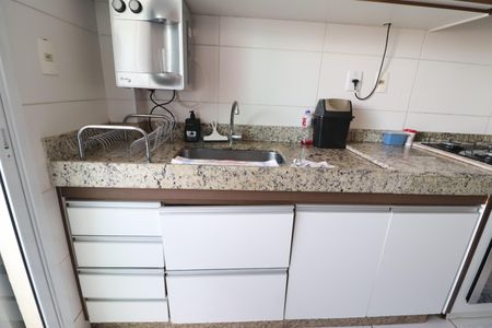 Apartamento para alugar com 80m², 3 quartos e 2 vagasCozinha