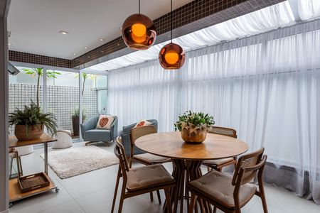 Apartamento para alugar com 2 quartos, 90m² em Gonzaga, Santos