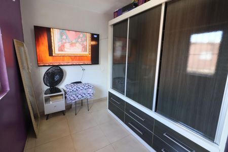 Quarto 1 de casa à venda com 5 quartos, 220m² em Bussocaba, Osasco