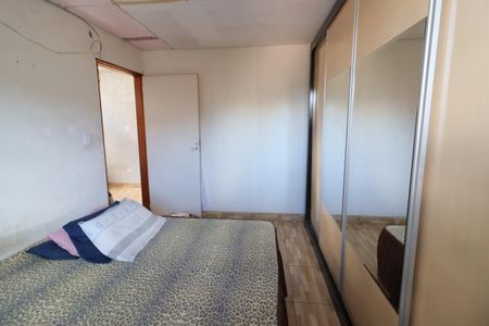 Casa à venda com 220m², 5 quartos e 5 vagasQuarto 5