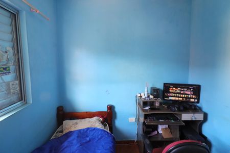 Casa à venda com 220m², 5 quartos e 5 vagasQuarto 2