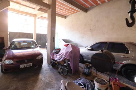 Casa à venda com 220m², 5 quartos e 5 vagasGaragem