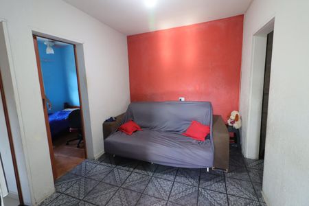 Sala de casa à venda com 5 quartos, 220m² em Bussocaba, Osasco