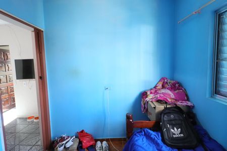 Casa à venda com 220m², 5 quartos e 5 vagasQuarto 2