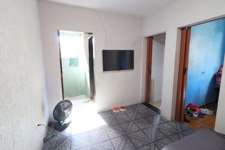 Sala de casa para alugar com 3 quartos, 140m² em Bussocaba, Osasco