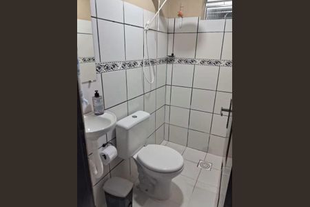 Apartamento para alugar com 65m², 2 quartos e sem vagaBanheiro