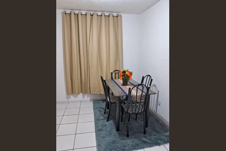 Sala de apartamento para alugar com 2 quartos, 65m² em Jacutinga, Mesquita