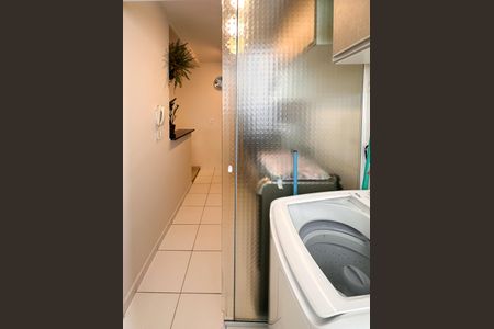 Apartamento à venda com 56m², 2 quartos e 1 vaga Apartamento à venda com 56m², 2 quartos e 1 vagaÁrea de Serviço