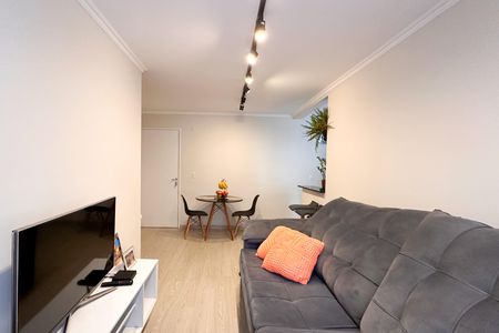 Apartamento à venda com 56m², 2 quartos e 1 vaga Apartamento à venda com 56m², 2 quartos e 1 vagaSala