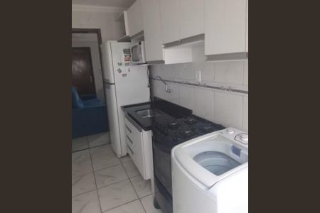 Cozinha de apartamento para alugar com 2 quartos, 65m² em Jacutinga, Mesquita