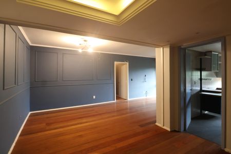 Sala de apartamento à venda com 3 quartos, 141m² em Centro, Canoas