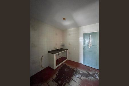 Cozinha 1 de casa à venda com 3 quartos, 48m² em Vila Moraes, São Paulo