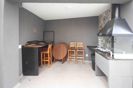 Apartamento para alugar com 25m², 2 quartos e sem vagaÁrea comum - Churrasqueira