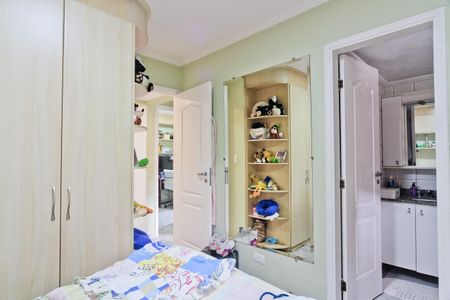 Apartamento à venda com 80m², 3 quartos e 2 vagas Apartamento à venda com 80m², 3 quartos e 2 vagasSuíte