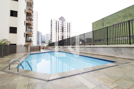 Apartamento à venda com 80m², 3 quartos e 2 vagasÁrea comum - Piscina