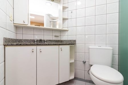 Apartamento à venda com 80m², 3 quartos e 2 vagasBanheiro da Suíte