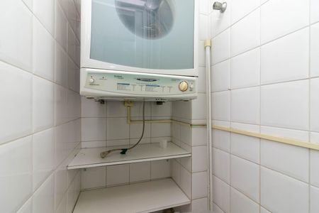 Apartamento à venda com 80m², 3 quartos e 2 vagasBanheiro de Serviço