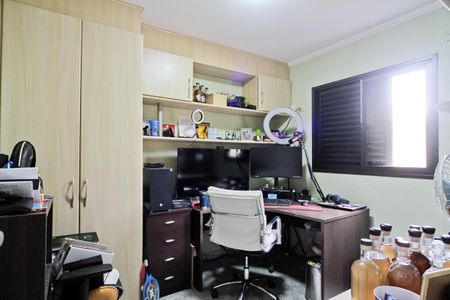 Apartamento à venda com 80m², 3 quartos e 2 vagas Apartamento à venda com 80m², 3 quartos e 2 vagasQuarto 2