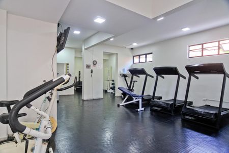 Apartamento à venda com 80m², 3 quartos e 2 vagas Apartamento à venda com 80m², 3 quartos e 2 vagasÁrea comum - Academia