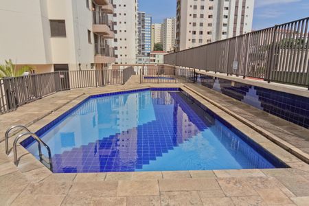 Apartamento à venda com 80m², 3 quartos e 2 vagas Apartamento à venda com 80m², 3 quartos e 2 vagasÁrea comum - Piscina