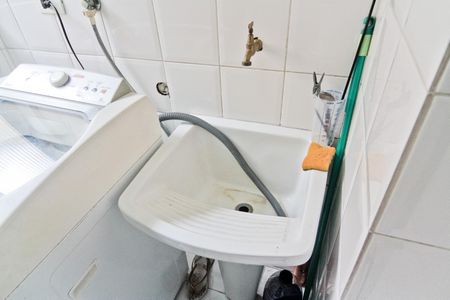 Apartamento à venda com 80m², 3 quartos e 2 vagas Apartamento à venda com 80m², 3 quartos e 2 vagasÁrea de Serviço