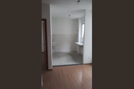 Cozinha de apartamento para alugar com 2 quartos, 41m² em Vila Perracini, Poá