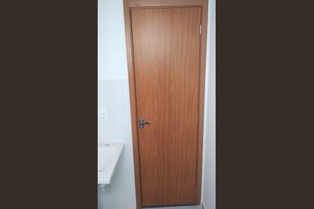 Sala de apartamento para alugar com 2 quartos, 41m² em Vila Perracini, Poá