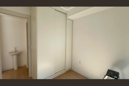 Studio para alugar com 35m², 1 quarto e sem vaga Studio para alugar com 35m², 1 quarto e sem vagaQuarto