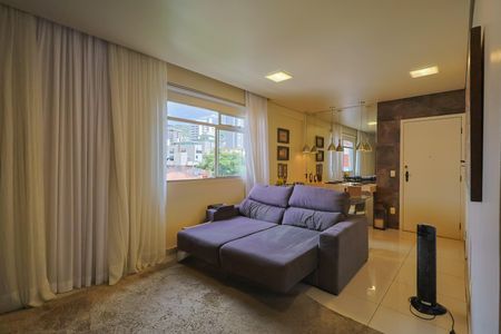 Apartamento à venda com 4 quartos, 260m² em Carmo, Belo Horizonte