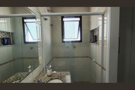 Apartamento à venda com 126m², 3 quartos e 2 vagasBanheiro da Suíte 