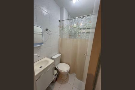 Apartamento para alugar com 65m², 2 quartos e sem vagaBanheiro