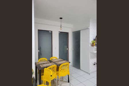 Sala de apartamento para alugar com 2 quartos, 65m² em Jacutinga, Mesquita