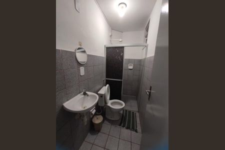 Apartamento para alugar com 65m², 2 quartos e sem vagaBanheiro