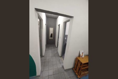 Apartamento para alugar com 65m², 2 quartos e sem vagaCorredor