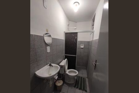 Apartamento para alugar com 65m², 2 quartos e sem vagaBanheiro