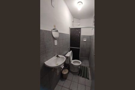 Apartamento para alugar com 65m², 2 quartos e sem vagaBanheiro