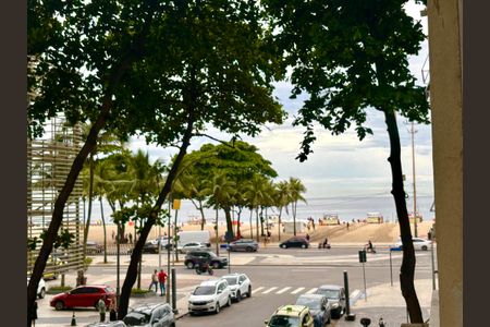 Sala - vista para a praia de apartamento à venda com 3 quartos, 150m² em Copacabana, Rio de Janeiro