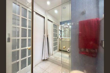 Apartamento à venda com 150m², 3 quartos e sem vagaSuíte - banheiro