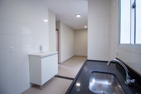 Apartamento para alugar com 41m², 2 quartos e 1 vaga Apartamento para alugar com 41m², 2 quartos e 1 vagaCozinha