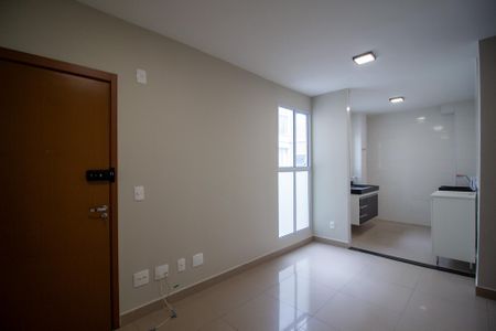 Apartamento para alugar com 41m², 2 quartos e 1 vaga Apartamento para alugar com 41m², 2 quartos e 1 vagaSala