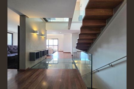 Apartamento à venda com 260m², 3 quartos e 4 vagas Apartamento à venda com 260m², 3 quartos e 4 vagasSala