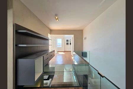 Apartamento à venda com 260m², 3 quartos e 4 vagas Apartamento à venda com 260m², 3 quartos e 4 vagasSala 2