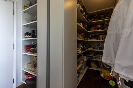 Apartamento à venda com 260m², 4 quartos e 4 vagasÁrea de Serviço