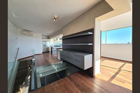 Apartamento à venda com 260m², 3 quartos e 4 vagas Apartamento à venda com 260m², 3 quartos e 4 vagasSala 2