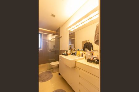 Apartamento à venda com 260m², 4 quartos e 4 vagasBanheiro Corredor