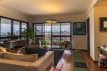 Sala de apartamento à venda com 4 quartos, 260m² em Itaim Bibi, São Paulo