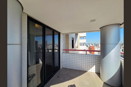 Varanda da Suíte 1 de apartamento à venda com 3 quartos, 260m² em Itaim Bibi, São Paulo