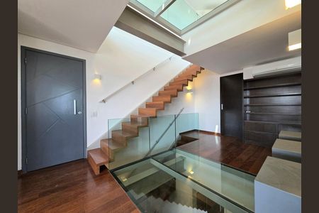 Apartamento à venda com 260m², 3 quartos e 4 vagas Apartamento à venda com 260m², 3 quartos e 4 vagasSala