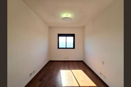 Apartamento à venda com 260m², 3 quartos e 4 vagas Apartamento à venda com 260m², 3 quartos e 4 vagasQuarto